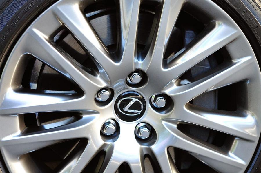  Lexus LS460 2013 года  (фото 107 из 111)